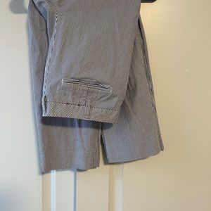 Women’s Lands End Crop Pants Sz 12 👖Preowned, smoke free and pet free home *